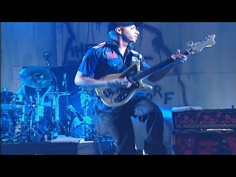 Rage Against The Machine - The Battle of Dusseldorf (Live 2000 Full Show) (Remastered CD Audio) 720p
