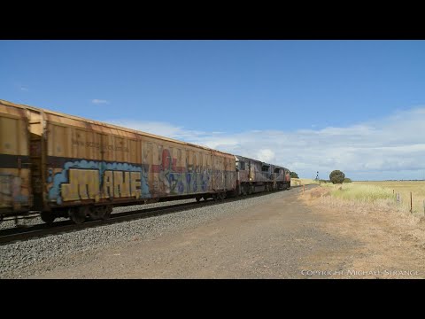 5PM9 SCT Freight Train With Boxcars & Containers (6/12/2020) - PoathTV Australian Railways