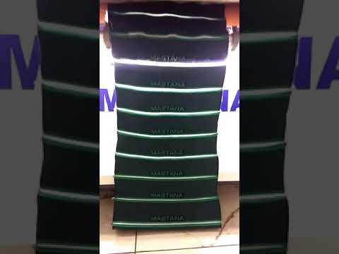 Collar knitting machine