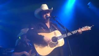 Daryle Singletary - Love&#39;s Gonna Live Here Again