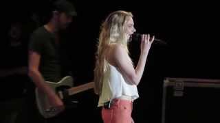 [HD] Danielle Bradbery "Endless Summer" Live NY