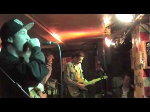 Aya Waska & Digital Cut Band - Jamski version ska - Hot - Live At Cactus Club Nendaz 2012