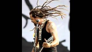 Michael Franti & spearhead live Rotterdam 2002 with stay human.