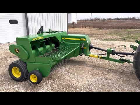 John Deere 348 Square Baler - Lot 8860