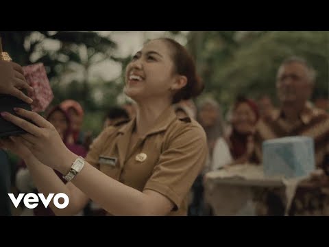 Sisca Saras - Katanya Cinta (Official Music Video)