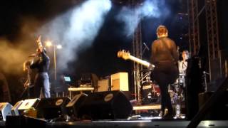 Savages - Sad Person (live @ Plissken Festival 2015, Athens)