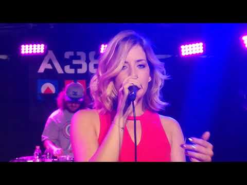 Random Trip [] feat. Koszi Janka, Mc Kemon, Heilig Tomi, Szabó Ádám, Weil Andris. No.1.