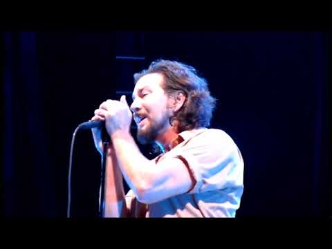 Pearl Jam - Clark County Ampitheater, Portland, OR (09/26/2009) [Partial]