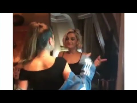 download lagu mp3 mp4 Bebe Rexha Dua Lipa, download lagu Bebe Rexha Dua Lipa gratis, unduh video klip Bebe Rexha Dua Lipa