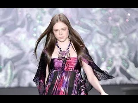 ANNA SUI Fall 2008 New York - Fashion Channel