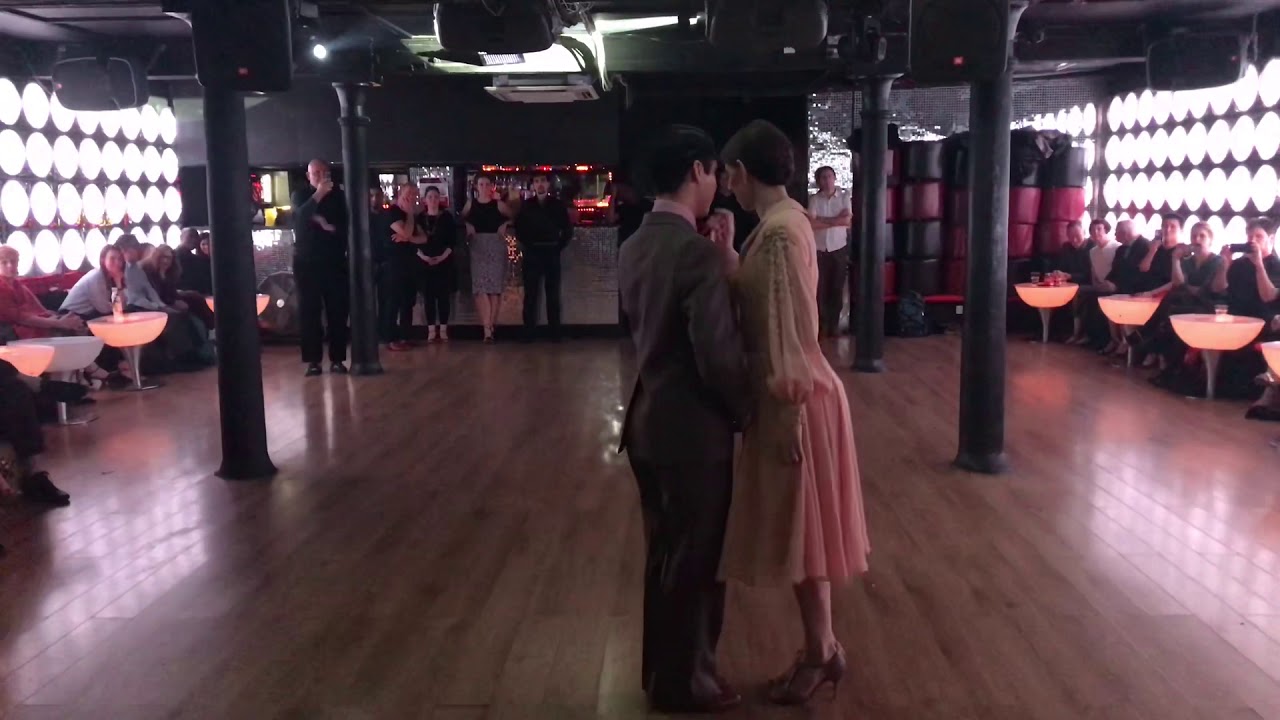 Luciano Millaqueo y María Celeste Cimino en Londres