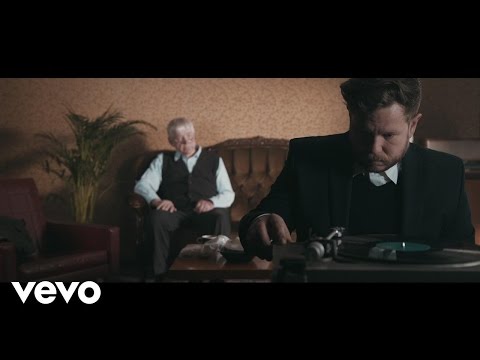 Aurinko Ystävä Ja Kaljaa - Samae Koskinen
