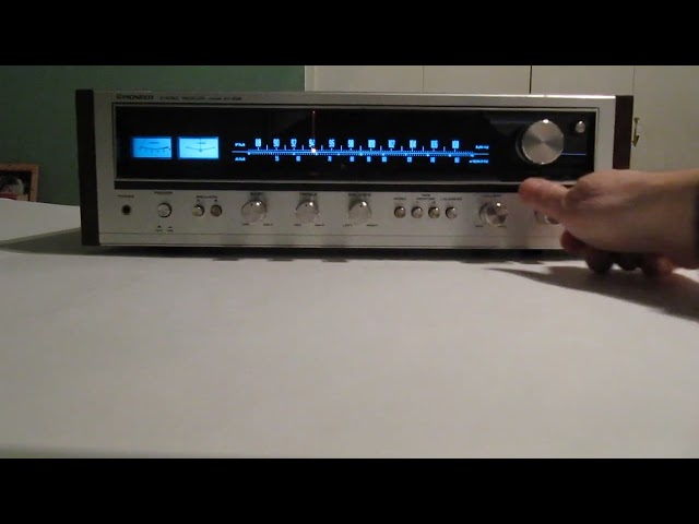 Pioneer Model SX-535 AM/FM Stereo Receiver Superb Cond Circ 1974 in Arts & Collectibles in Mississauga / Peel Region