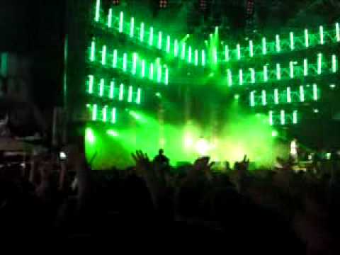 Olli Banjo feat. Kool Savas & Moe Mitchell - Denkmal LIVE @ Splash Festival 2010