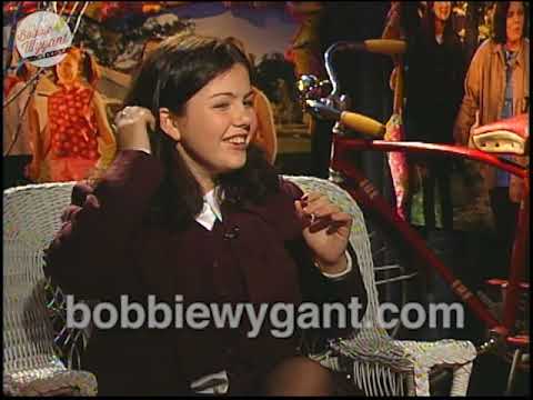 Thumbnail of the video: Ashleigh Moore "Now and Then" 10/1/95 - Bobbie Wygant Archive