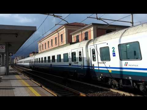 E444-089+Carrozze Ex Frecciabianca:IC 669 Milano C.Le-La Spezia C.Le