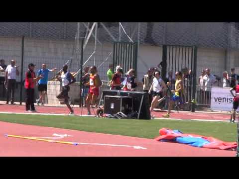 WMAC Lyon 2015 - M35 800 Meter Run (Heat 3)