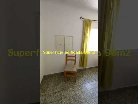 En venta: casa, esquina Carlos Urioste y Belgrano, Capitán Sarmiento, Bs. As.