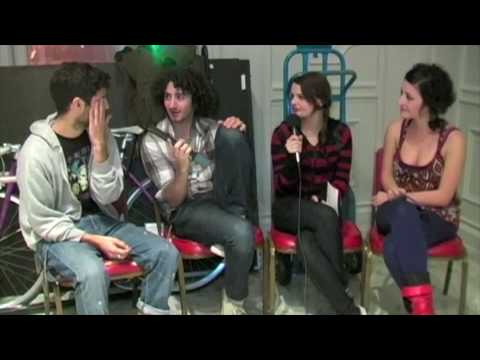 Jackie & Martina interview Steel Train