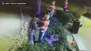 Download lagu Thief Steals Holiday Statue From Morristown Green mp3