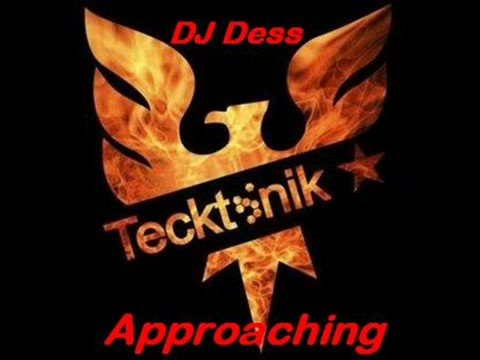 DJ DESS - approaching
