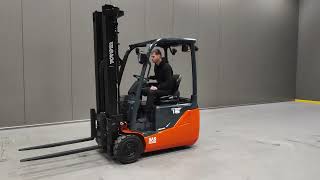 Venta de Toyota 8FBEK16T carretilla elevadora de 3 ruedas - Imagen 4 | Machineryline CO Toyota 8FBEK16T carretilla elevadora de 3 ruedas | Imagen 4 - Machineryline