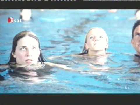 Fast nackt 2000 Kurzfilm Schwimmbad Doku Fragmente 3sat