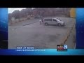 Atropella a una mama y un bebe dando marcha atrás y se fuga