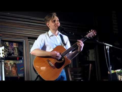 Mike Glebow - Life Goes Down (live 20.02.2016)