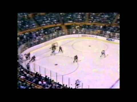 Phil Housley Goal vs. New Jersey 3/21/86