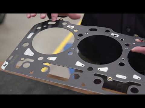 MAHLE Cylinder Head Gasket (Right) Chevrolet Express 2500 09-06