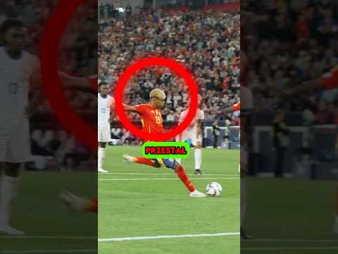 Czemu Yamal przestał wykonywać rzuty wolne dla Barcelony? #shorts