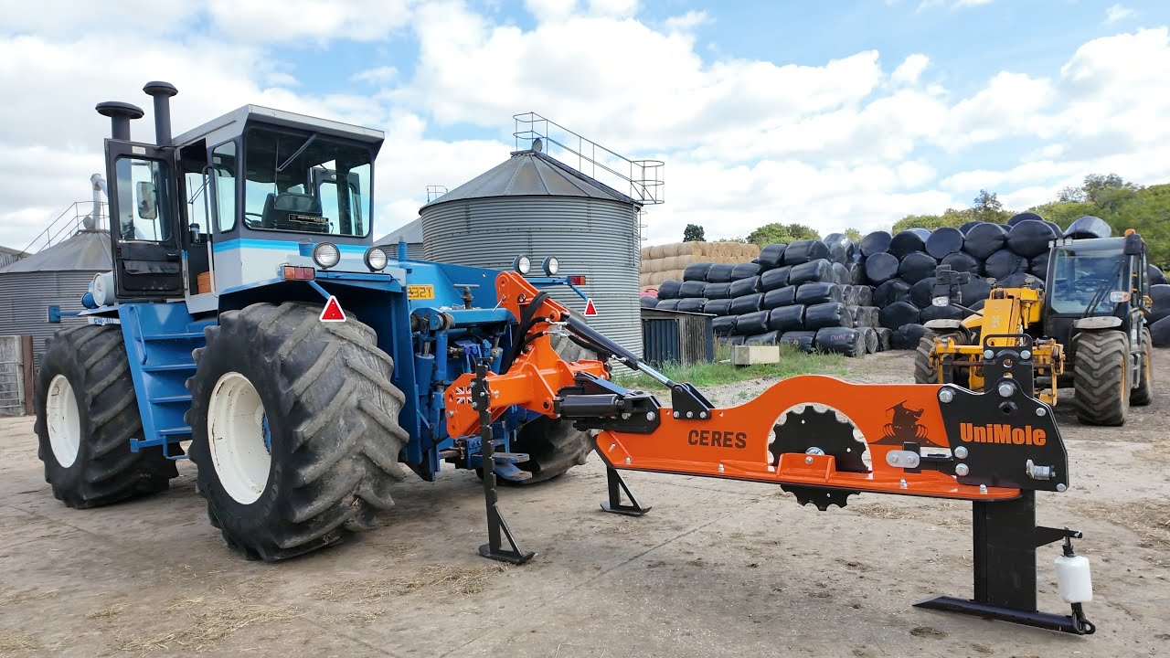 CERES MOLE PLOUGH - FORD FW 30