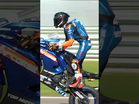 FIRST ONE FOR THOMPSON! 🇦🇺🏆 | 2026 #ItalianWorldSBK 🇮🇹