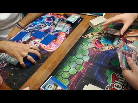 Gianmarco Geraci vs Dario Sapienza - Zefra Zoodiac vs Dino True King - Multiplayer 2017 Game 3