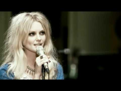 The Asteroids Galaxy Tour - Safety Dance (Live at Aufnahmezustand 2012)