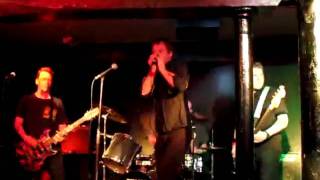 Chinese Burn live at the Queen Vic, Stroud, UK