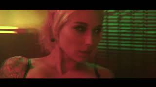 POR EL MOMENTO-NICKY JAM-PLAN B //VIDEO OFICIAL//