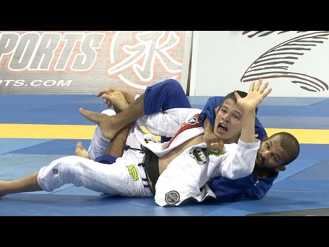 Bruno Malfacine v Joao Miyao / World Championship 2014