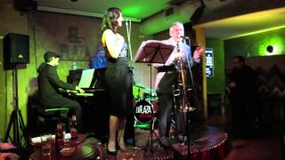 Norman Hogue y Itxaso Satrústegui - Don&#39;t Worry Bout Me / I&#39;m In The Mood For Love