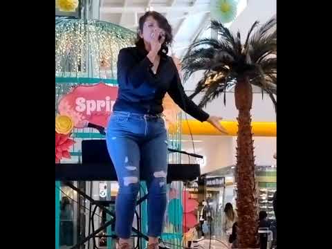 Clau Miranda. Plaza Valle Orizaba Ver. 