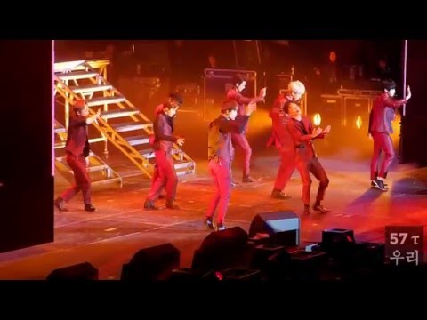 160221 EXO'luXion New York - Hurt