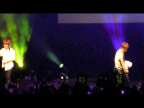 130316 BOYFRIEND SUPER HERO [BOYFRIEND 2013 ASIA FAN MEETING IN SINGAPORE]