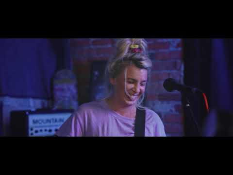 Sad Sesions #16 - Fertile Hump