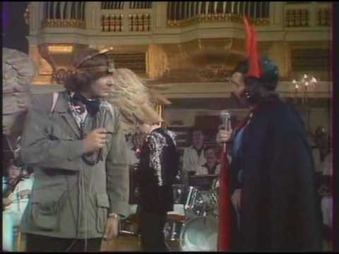 Kabaret TEY -  Smoleń i Laskowik - Handel anioła z diabłem