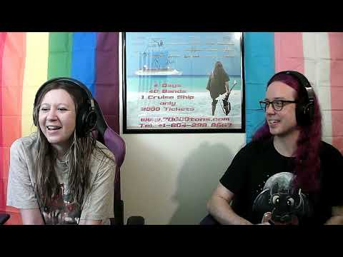 Melodicka Bros- "I'm Blue" ft. Violet Orlandi Reaction (Eiffel 65 Cover) \\ Amber and Charisse React