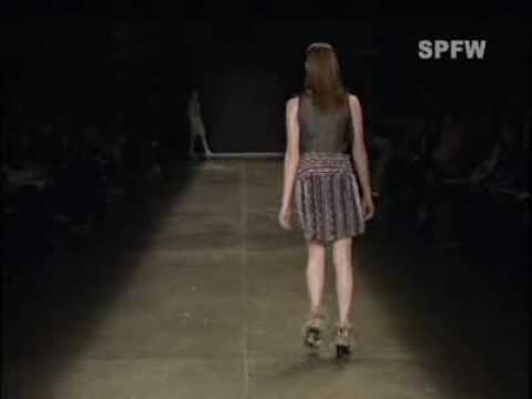 SPFW Verão 2010: Desfile de Jefferson Kulig na íntegra
