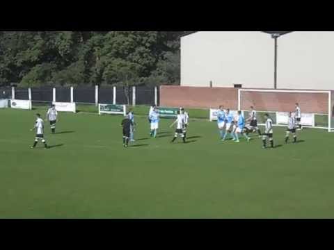 Halstead Town 0-3 Great Yarmouth Town.  Thurlow Nunn Eastern Counties League Div 1.  Sat19Sep2015