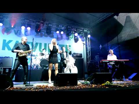 Swingers & Tanja Mihhailova - Mama Ljuba Davai