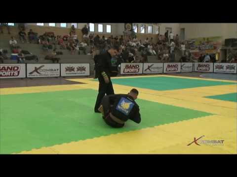 BRA X-COMBAT 2017 - Arthur Araújo x Felipe Stegues